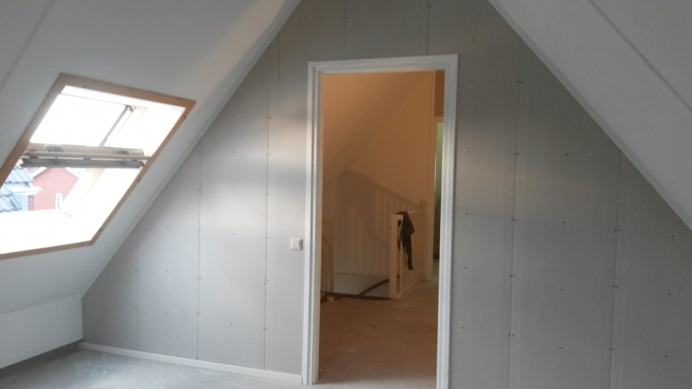 Zolderkamer laten maken in Zwolle? Beekbouw is de specialist